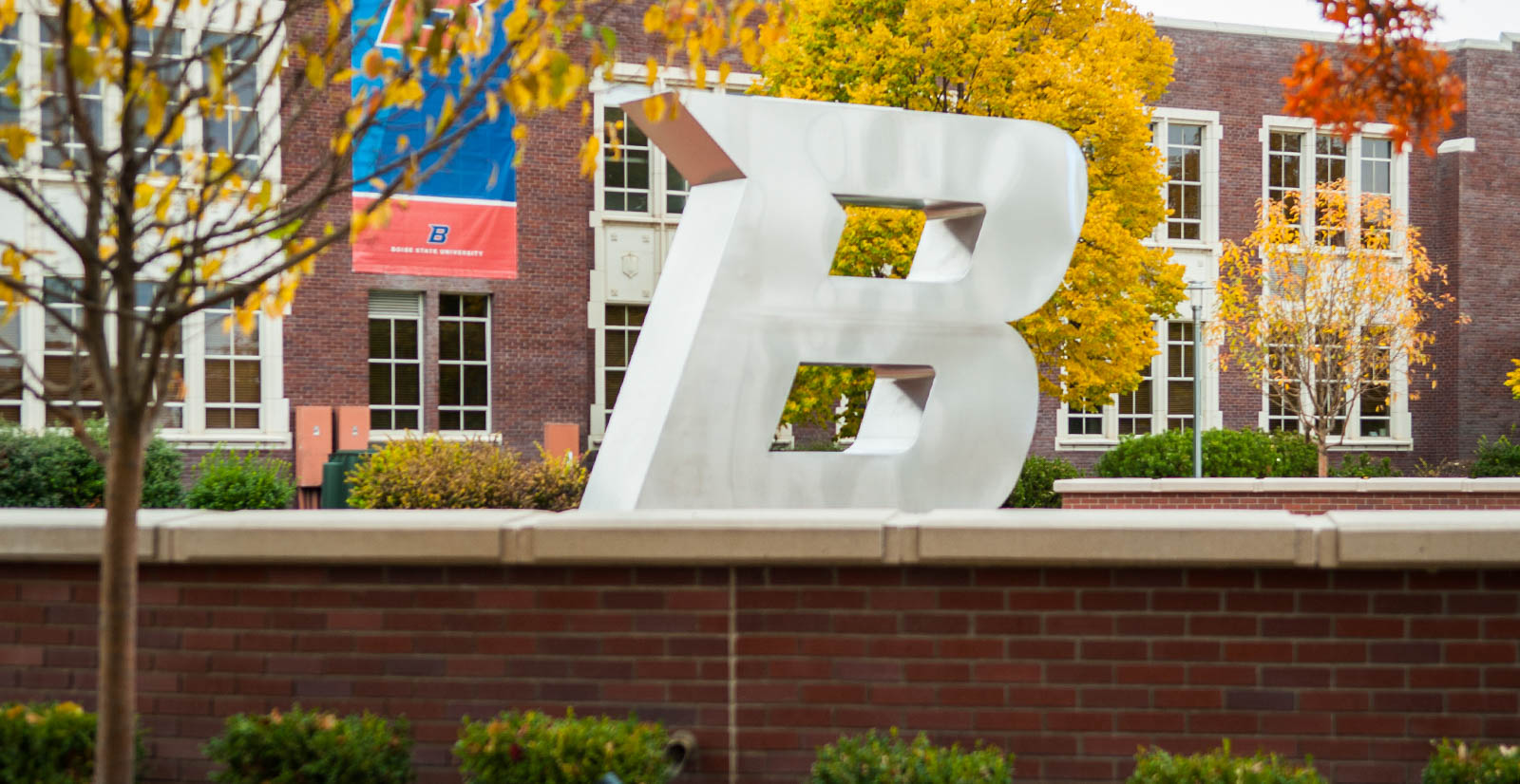 The B statue on Boise State's campus during Autumn 