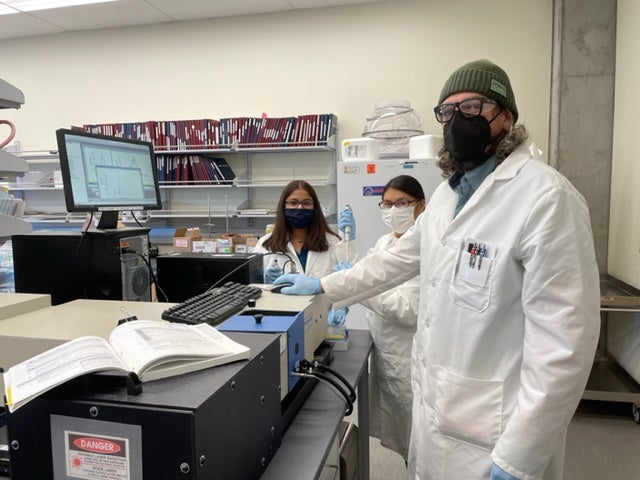 Boise State community members working in Keck Lab 1