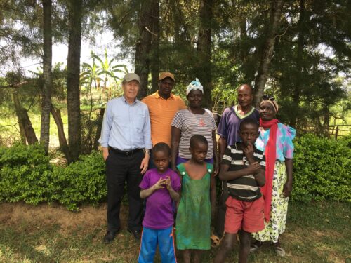 Uwe with a Kenyan family.