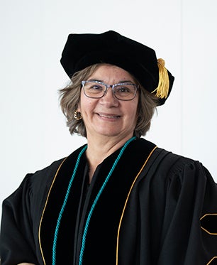 Linda Valenzuela