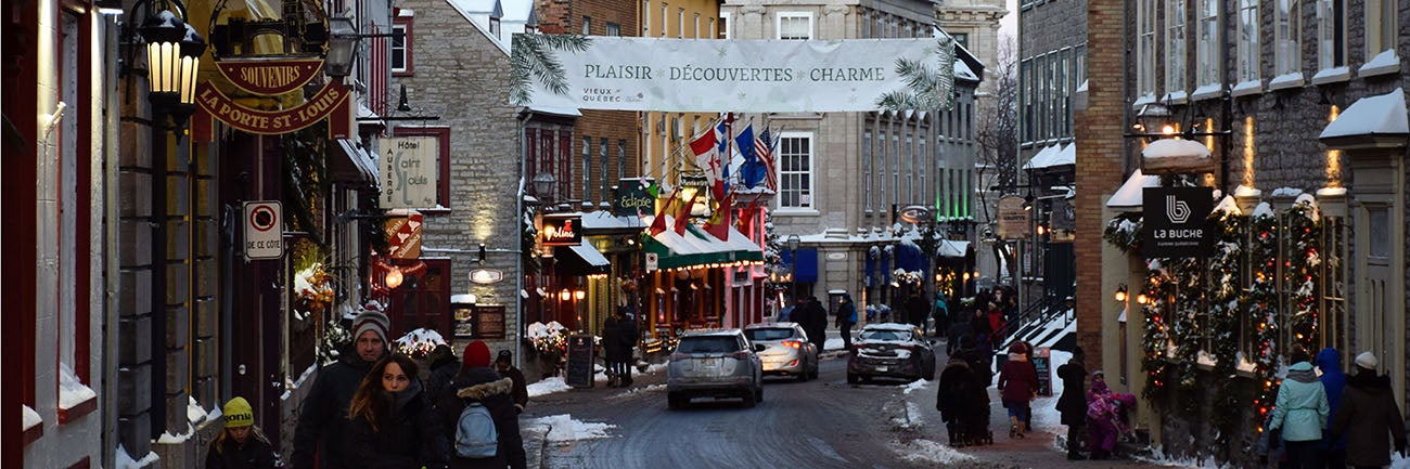 Busy street scene in Quebec