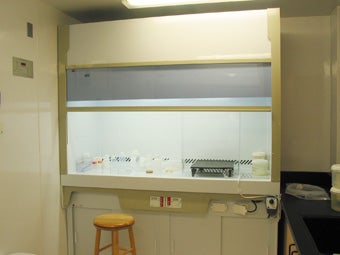 ULPA laminar flow workstation